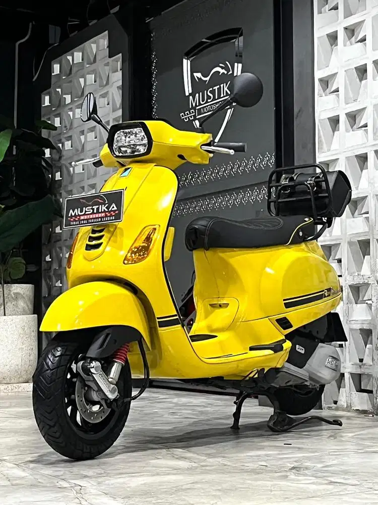 Istimiwir‼️Vespa S125 iget th 2022 - Ayu Mustika