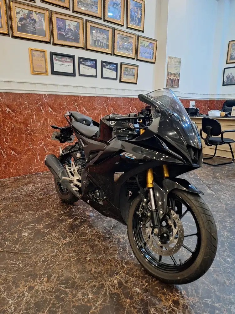 Hub ima , Dp 500 Rb Yamaha R15 V4 2023 Like New . Grade A Bergaransi