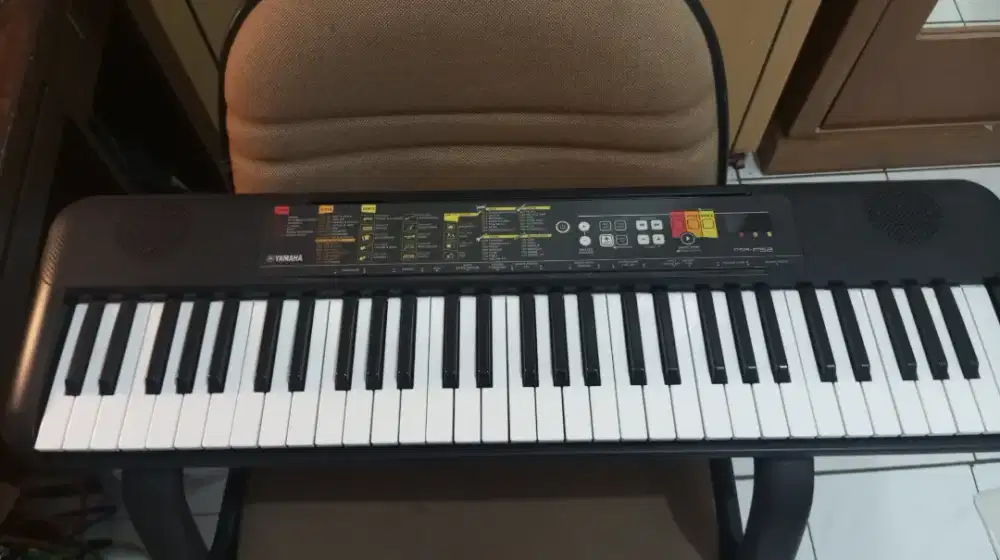 KEYBOARD YAMAHA PSR-F52
