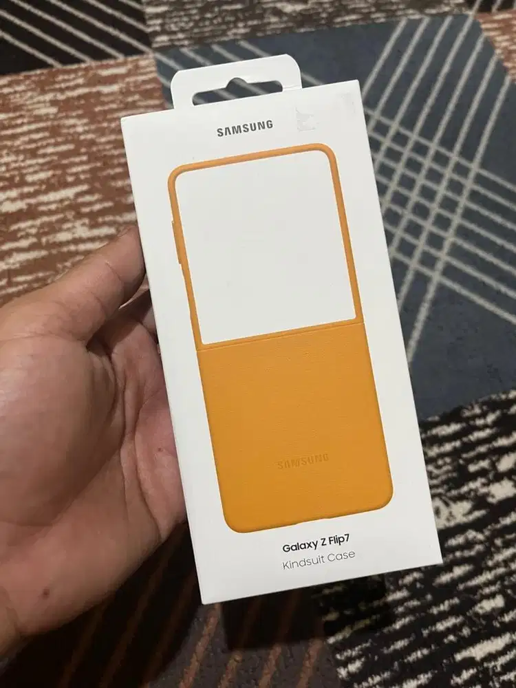 Kindsuit case galaxy z flip7 segel