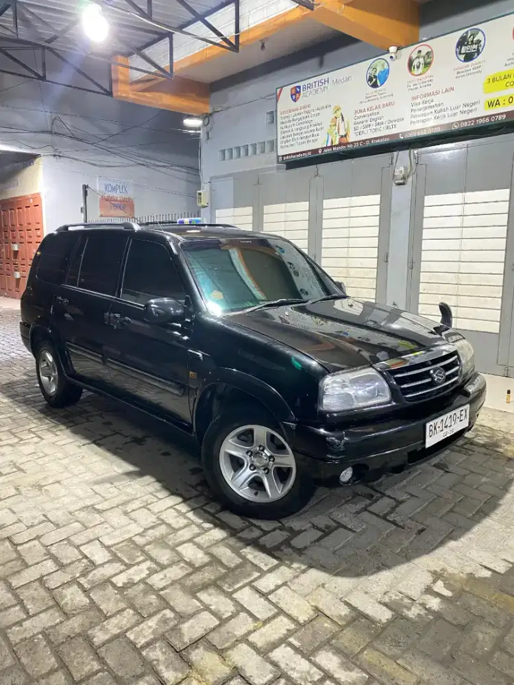 SUZUKI GRAND ESCUDO XL7 V6 AT