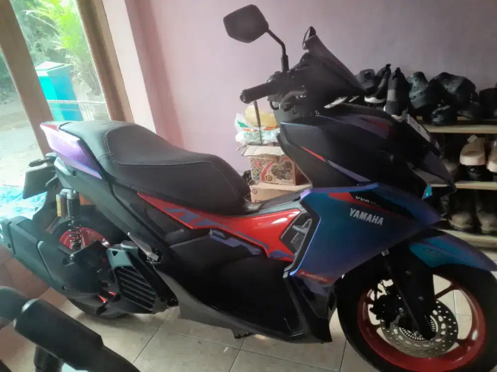 Yamaha Aerox alfa cyber city 2025