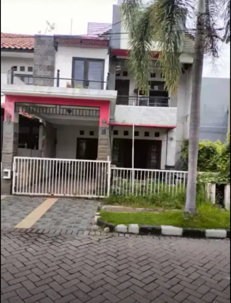 Disewakan Rumah Pratama Estate Wiyung Surabaya