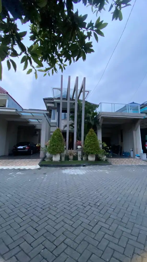 Rumah 2 lt LB/LT 500/280 M2 harga nego