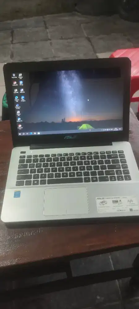 laptop Asus Vivobook Intel Core i3-4005U gen4 Ram 4GB Hardis 500gb