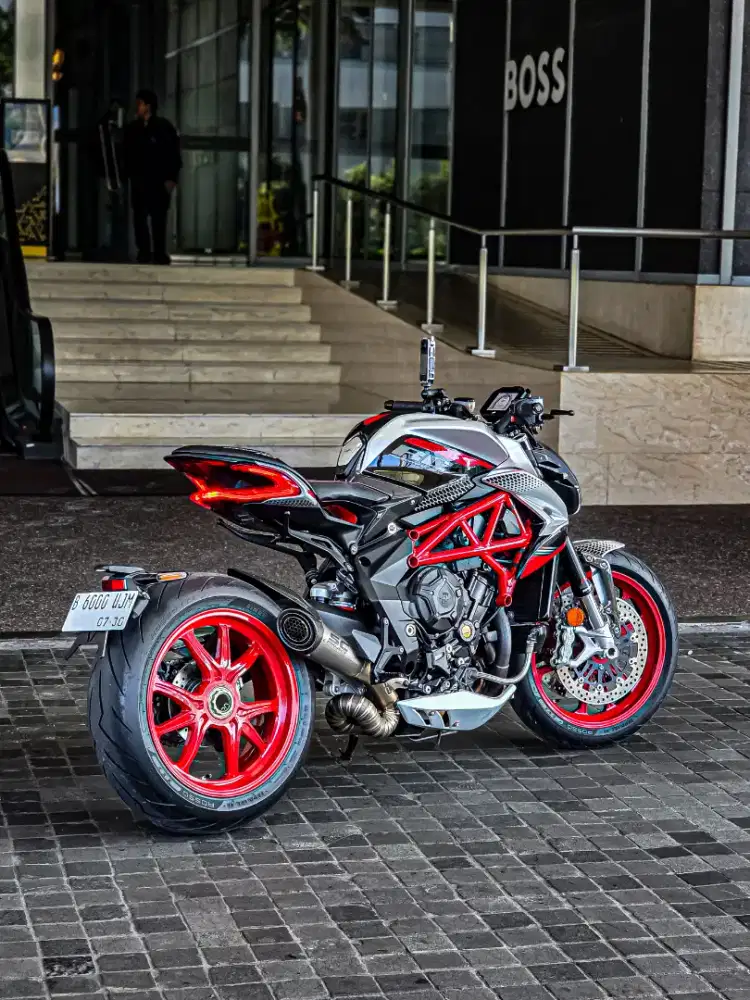 Mv agusta dragster 800 RC