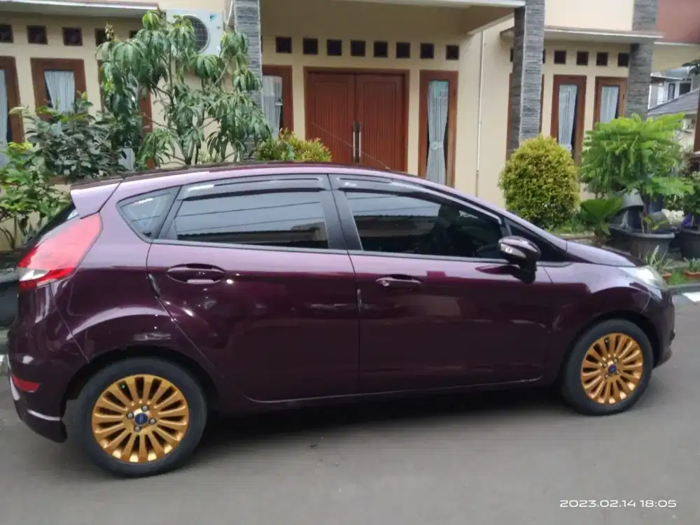 Jual mobil kesayangan