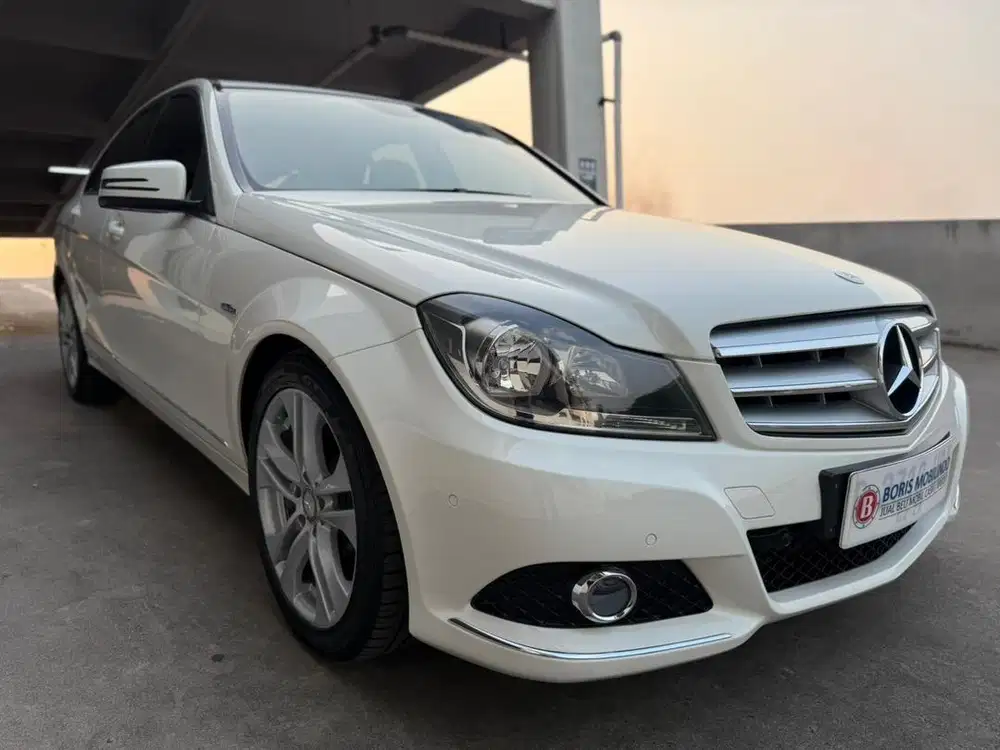 Merc C200 2012 Putih W204 33rb Tangan Pertama 2013 C300 W211