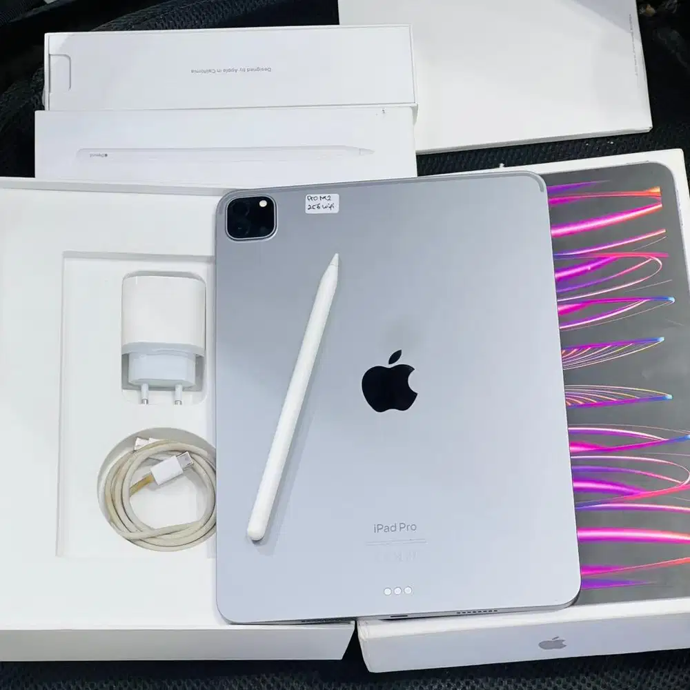 ipad pro m2 256gb wifi super like new fullset original bh 94