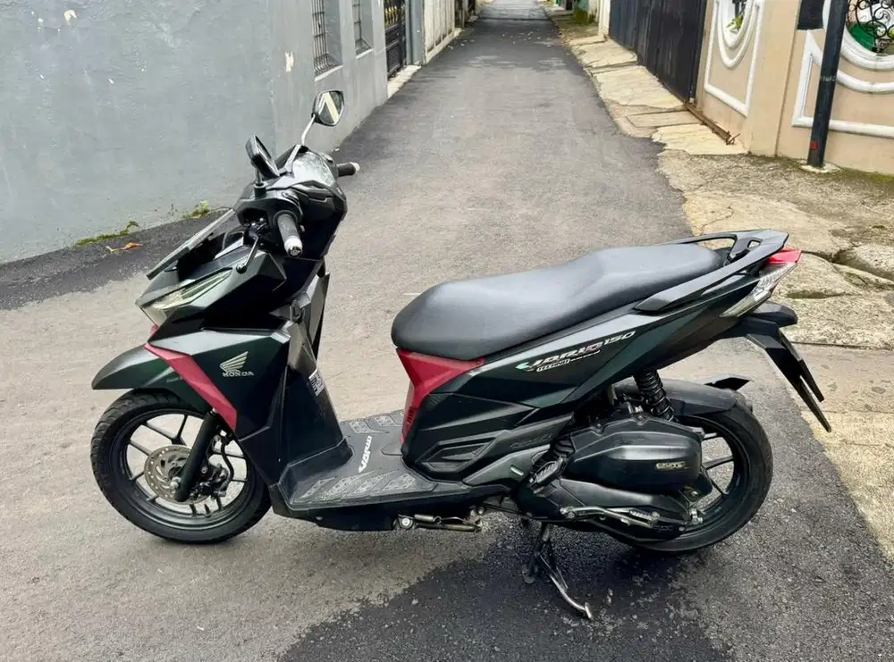 Honda Vario 150 LED CBS ISS MULUSSS Pajak Hidup Panjang