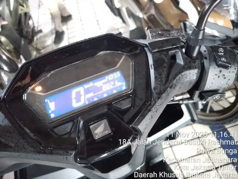 Vario 160 abs th 2022 km 8rb an ban tebus!