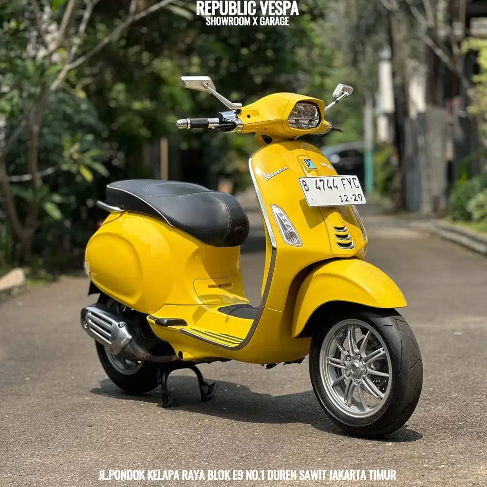 Piaggio Vespa SPRINT 150 IGET ABS Th 2019 WARNA KUNING PERFECT CONDITI