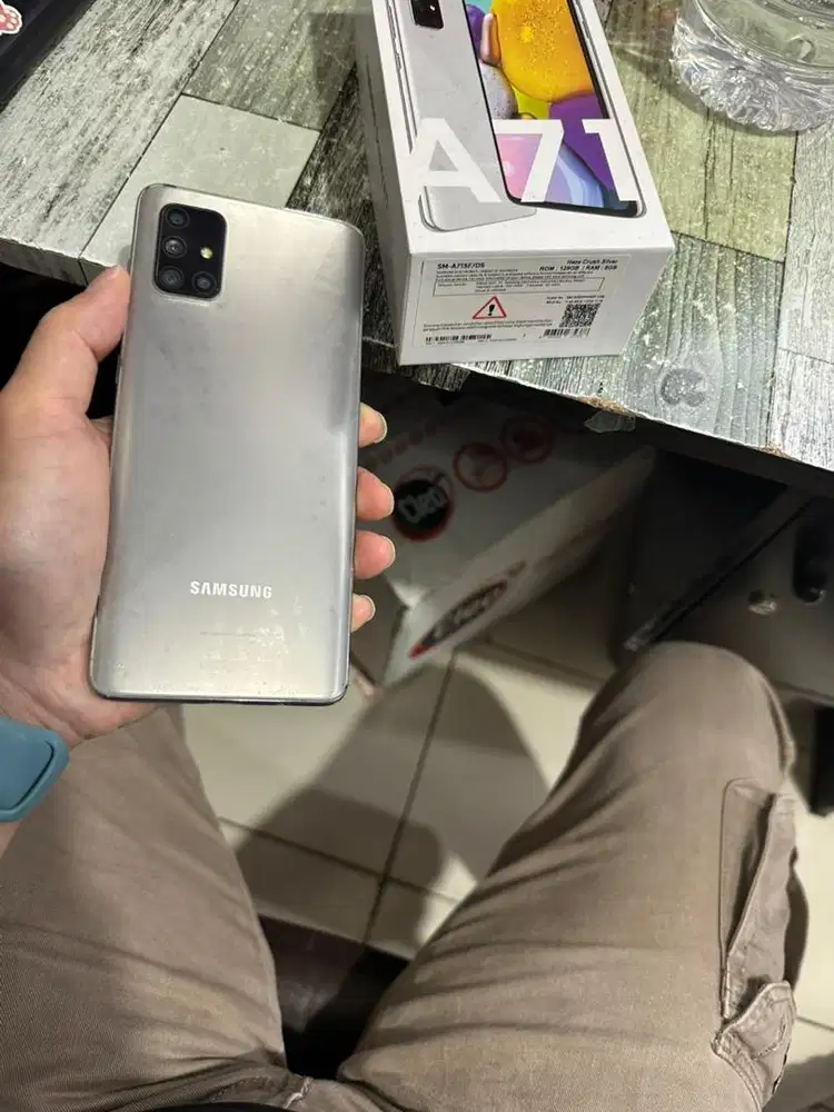 Samsung a71 istimewah lcd original fullset ori no charger aja net aja
