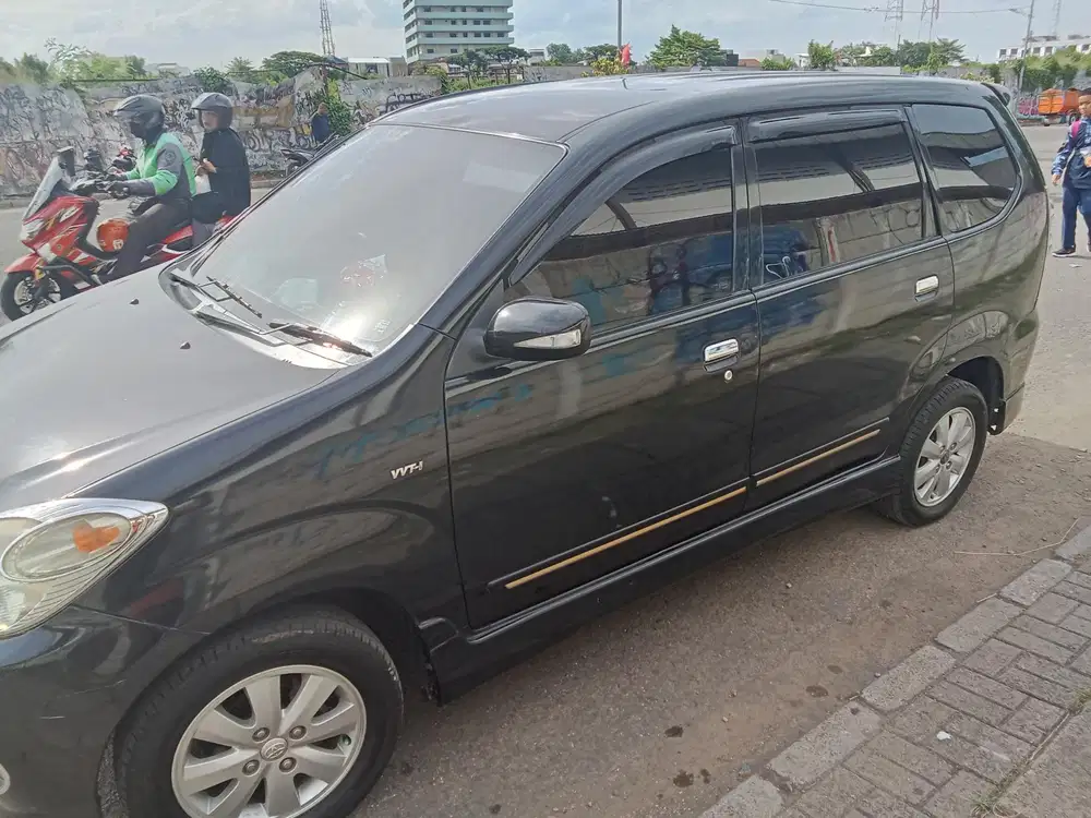 Toyota Avanza 2009 Bensin