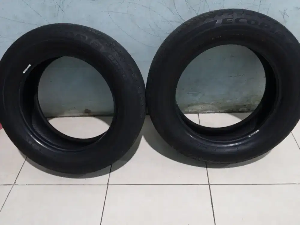 Ban bekas Bridgestone