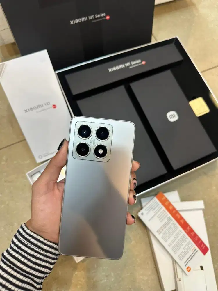 xiaomi 14T 12/256gb fullset mulus resmi free gift spesial