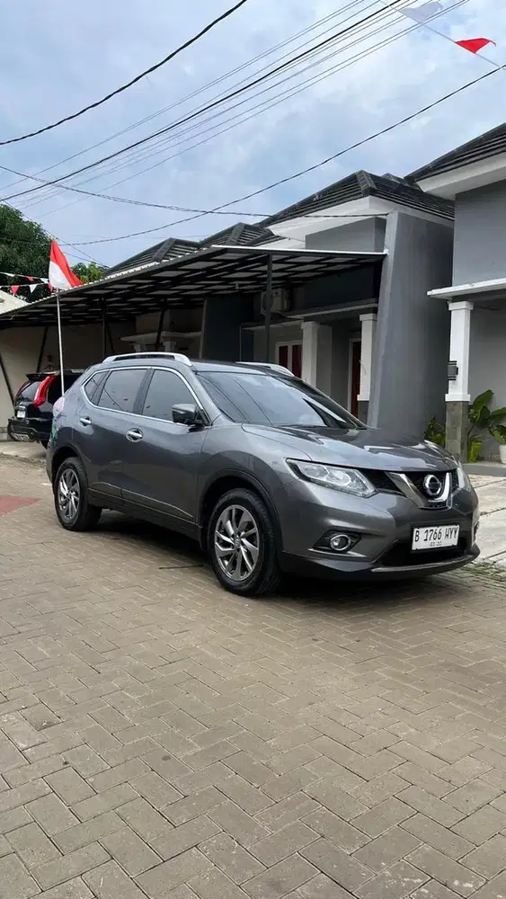 Nissan X-Trail 2015 Bensin