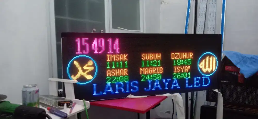 RUNNING TEXT NeonBox