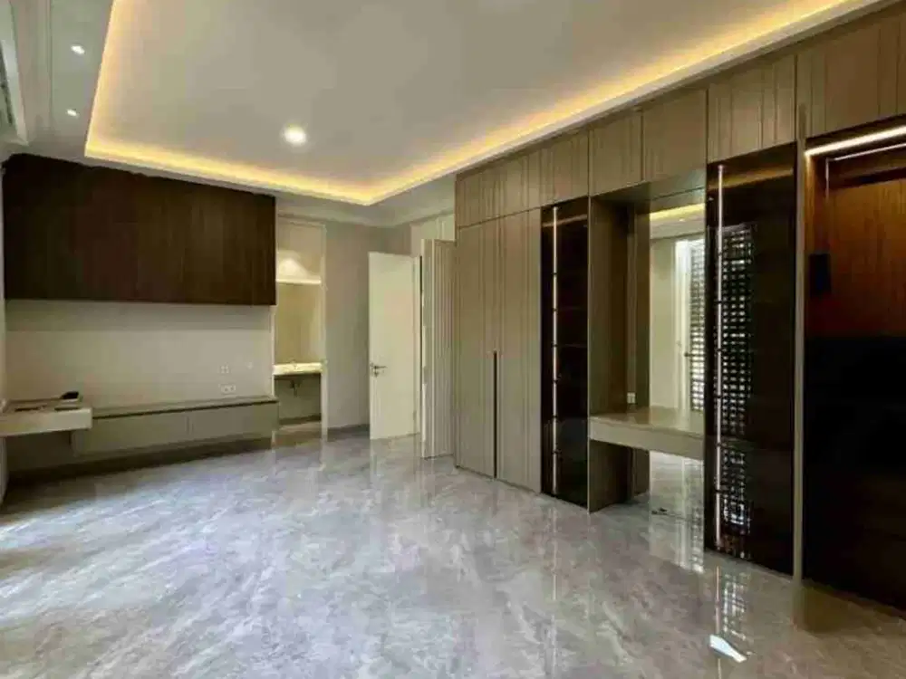 Dijual Rumah Mewah Siap Huni La riz golf Pakuwon Indah Surabaya Barat Dekat Pakuwon Mall,Loop,Spazio,Nasional Hospital(Nashos)