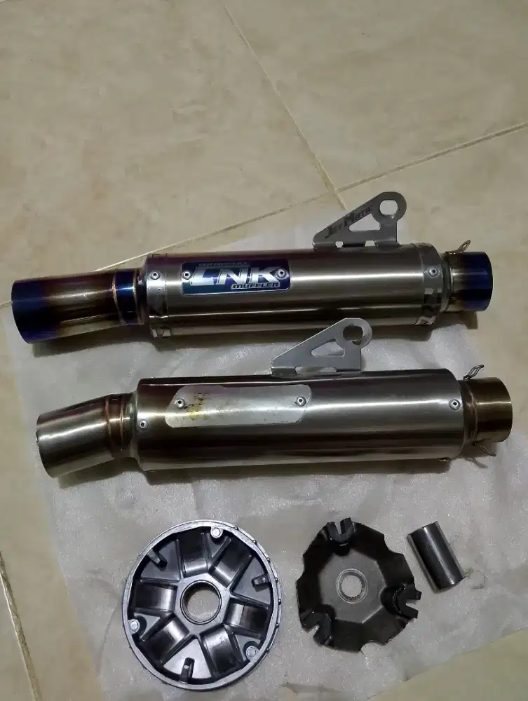 Slincer, rumah roller, dan stang drophead untuk Vespa matic S