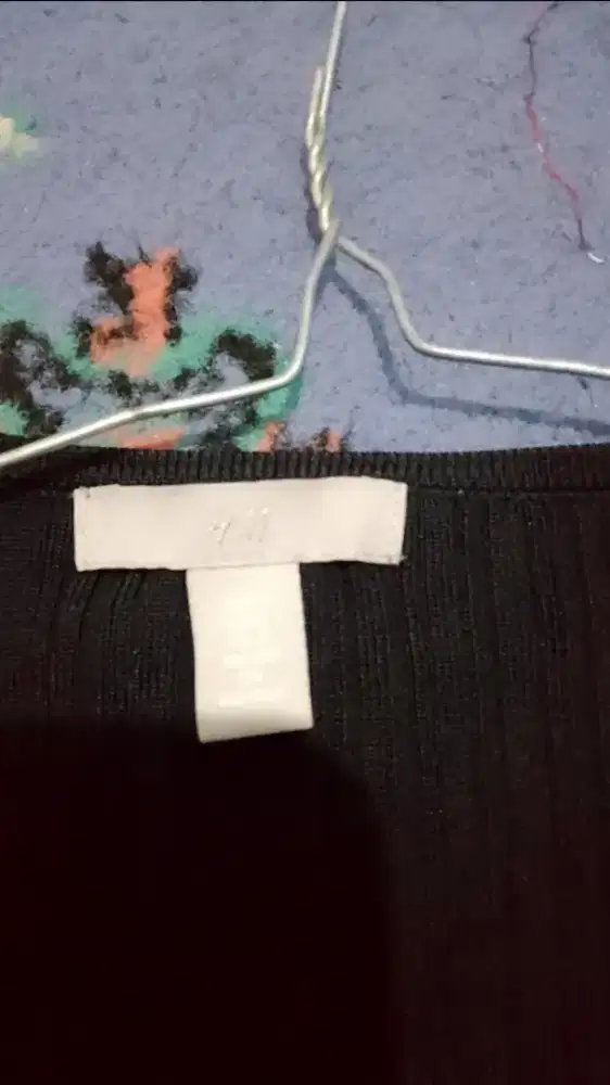 Baju preloved bagus baru sekali pakai