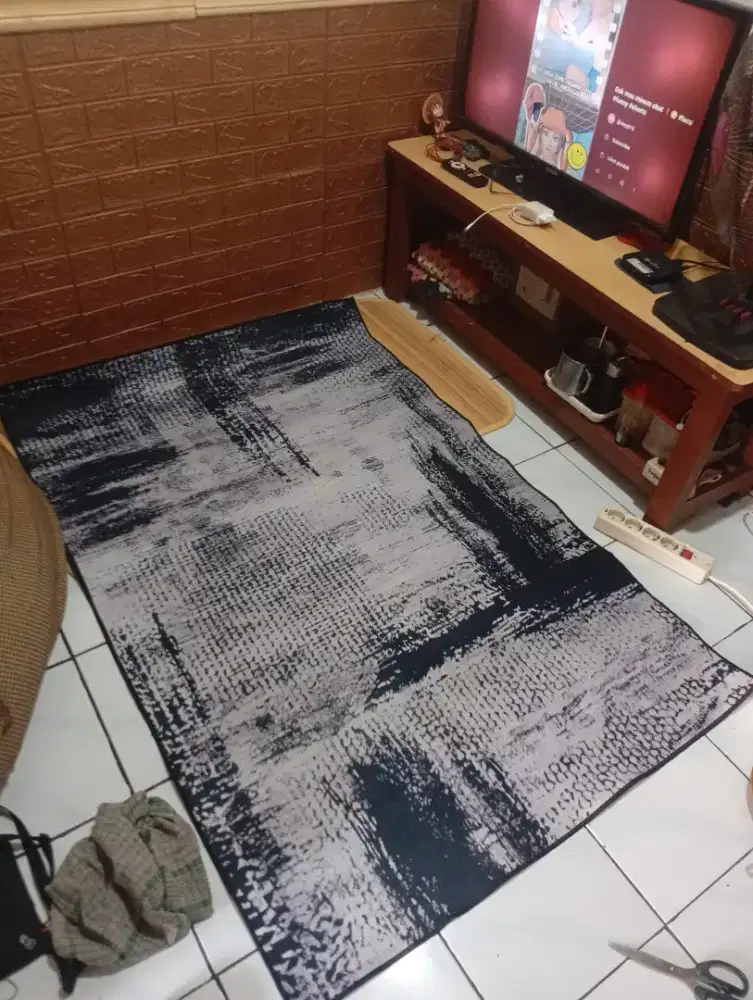 Karpet lantai 100x150 baru