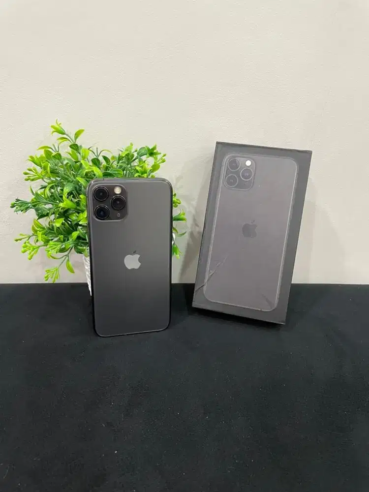 IPhone 11 Pro 64GB Gray mulus Fullset Bh 100% 3Utool 100 Permanent
