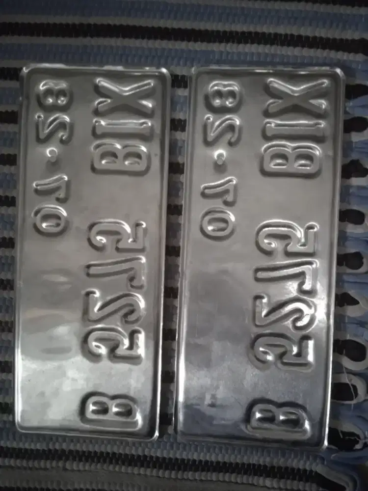 Plat nomor buat motor