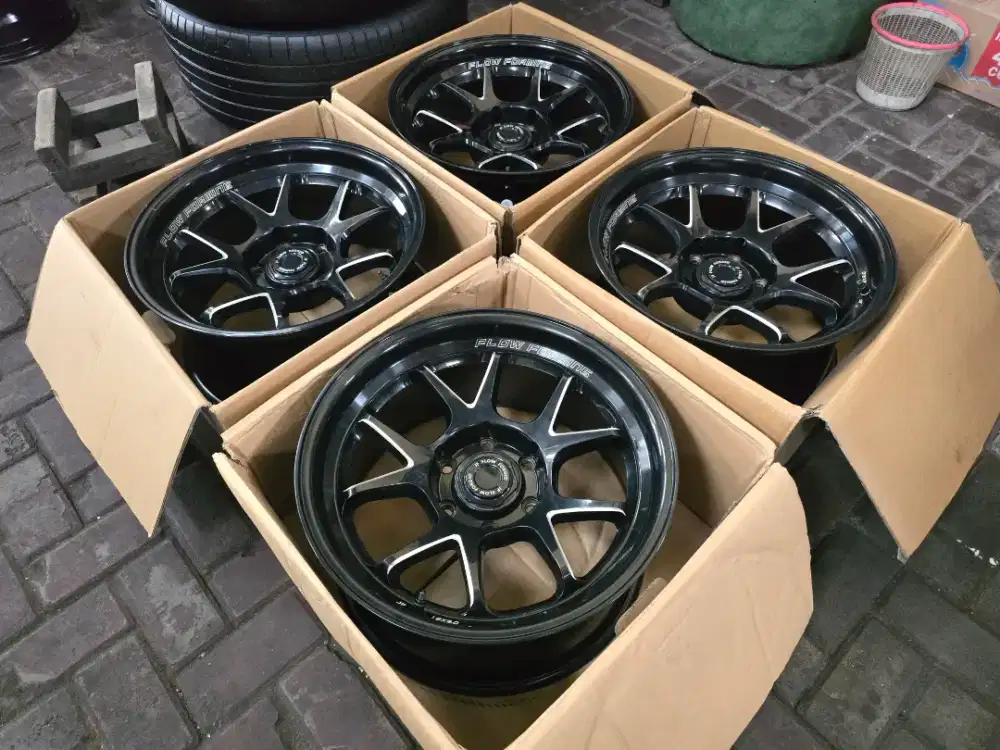 Velg JF Nero Venom 6 R18 Fortuner Pajero Hilux Hiace Strada Triton MUX