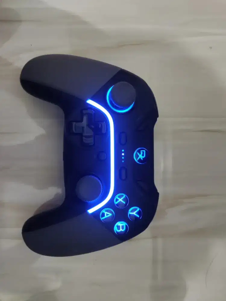 Komputer i3, VGA 1050 Ti 4GB, RAM 16Gb