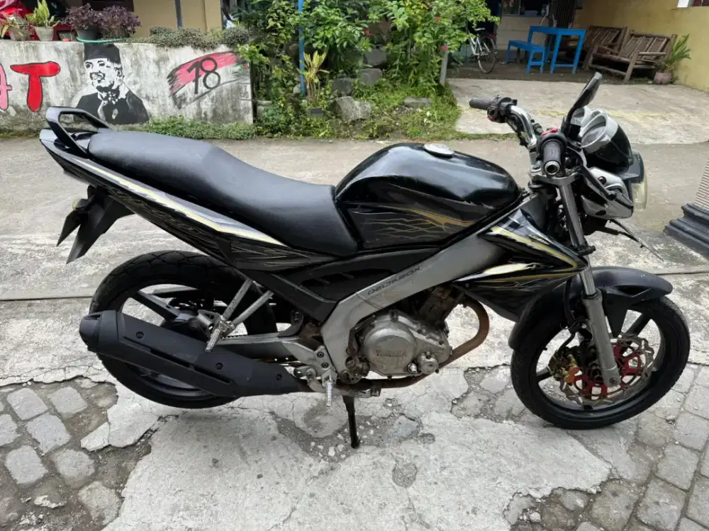 Yamaha Vixion THN 2009 plat AB Bantul