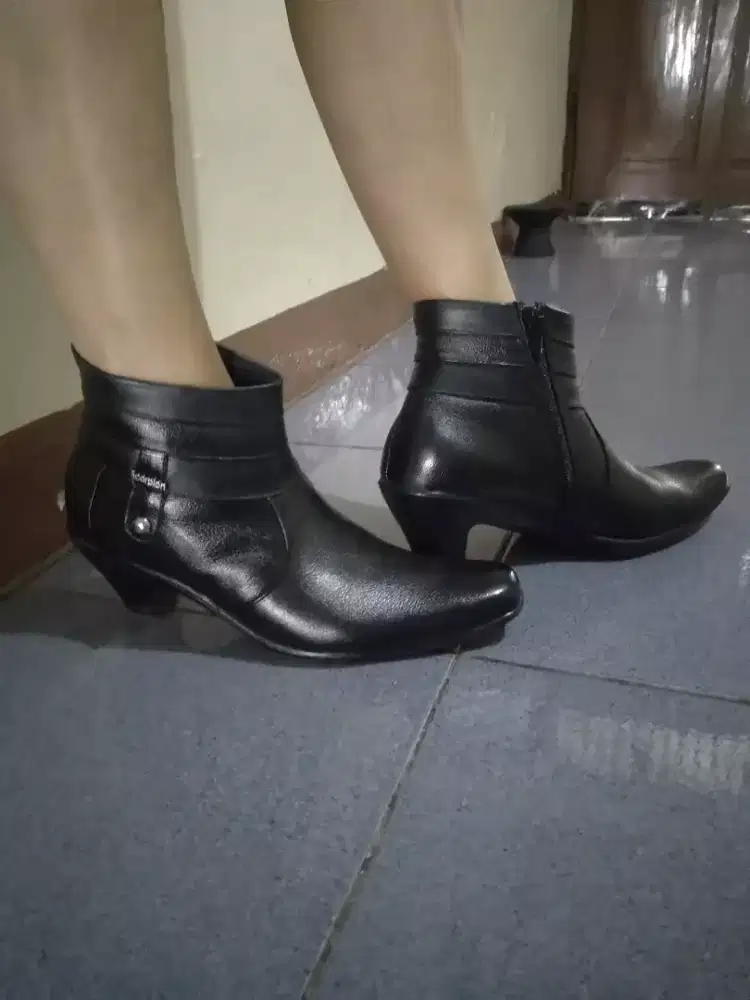 Scorpion Boots Korea Selatan Asli Kulit
