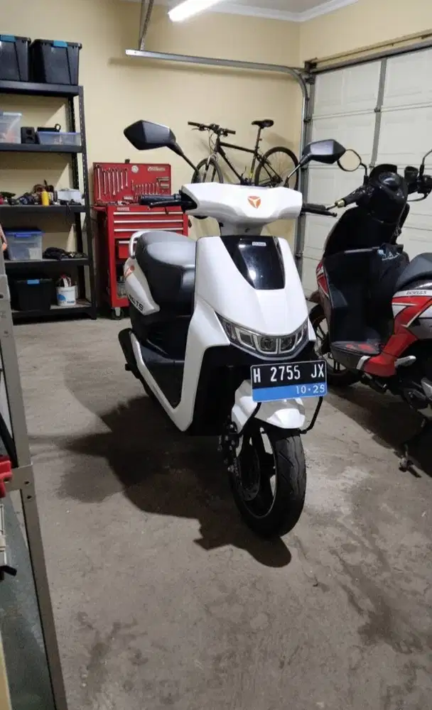 Motor Listrik Yadea T9