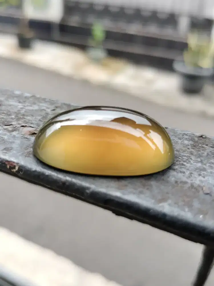 Loose stone Idocrase