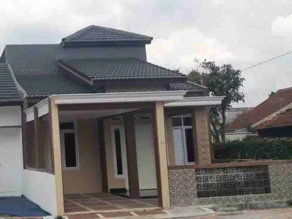 Rumah Siap huni di Bogor Selatan kota Bogor KPR lahan luas strategis stasiun Bogor dan tol Bogor kota Bogor