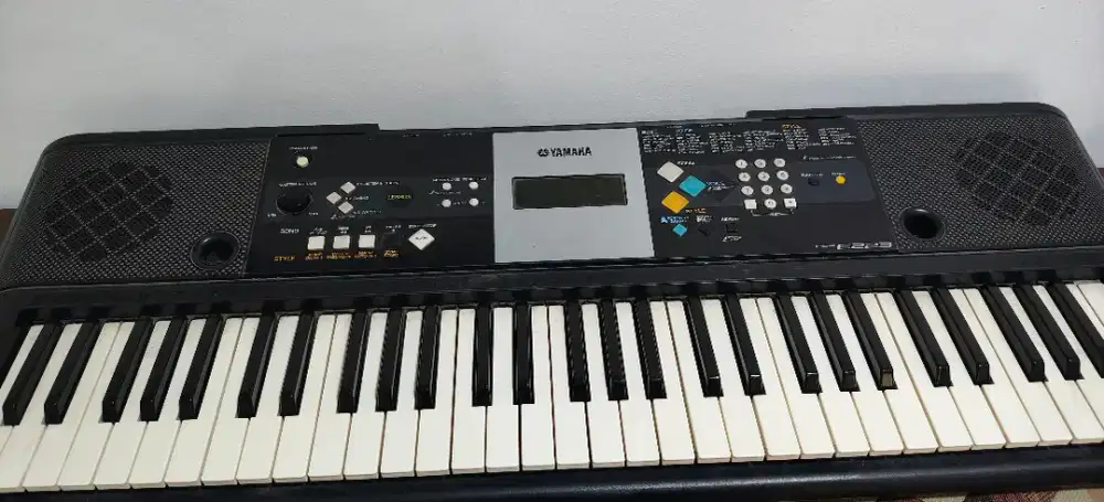 Dijual keyboard Yamaha PSR E223
