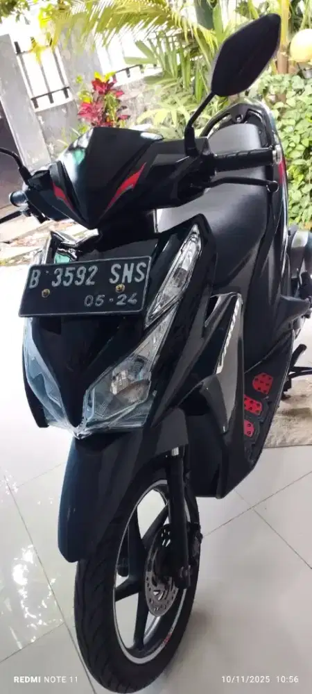 Vario KzR 125Cbs fullblack Lengkap