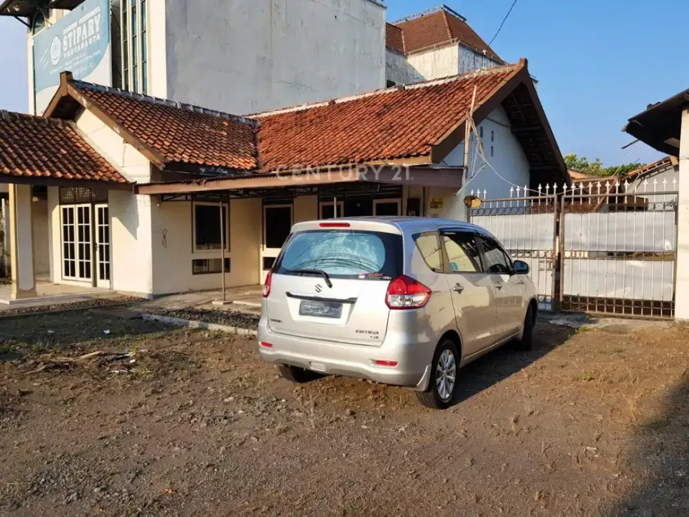 Rumah Luas Di Ringroad Utara Dekat Amikom Untuk Kos Atau Kantor