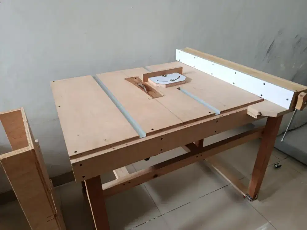Table saw (Meja potong kayu) + mesin
