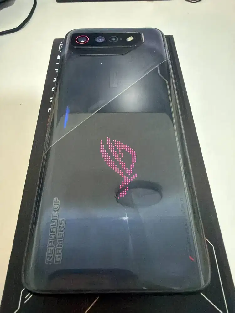 ASUS ROG 7 512 GB WIFI ONLY (INTERNATIONAL)