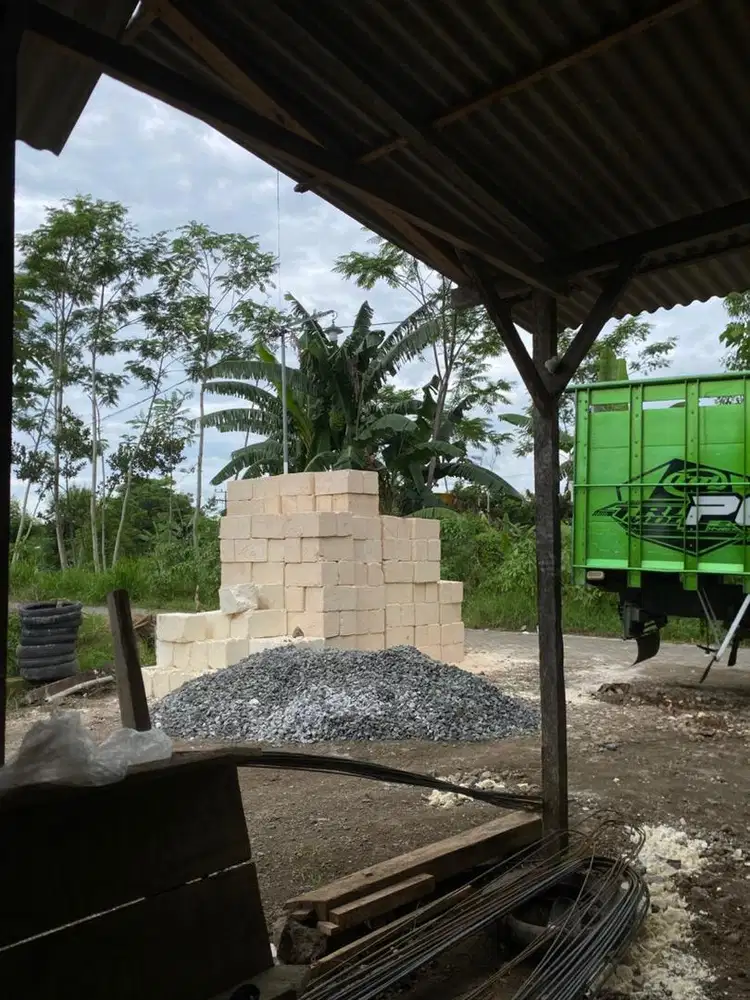 Batu kumbung pondasi