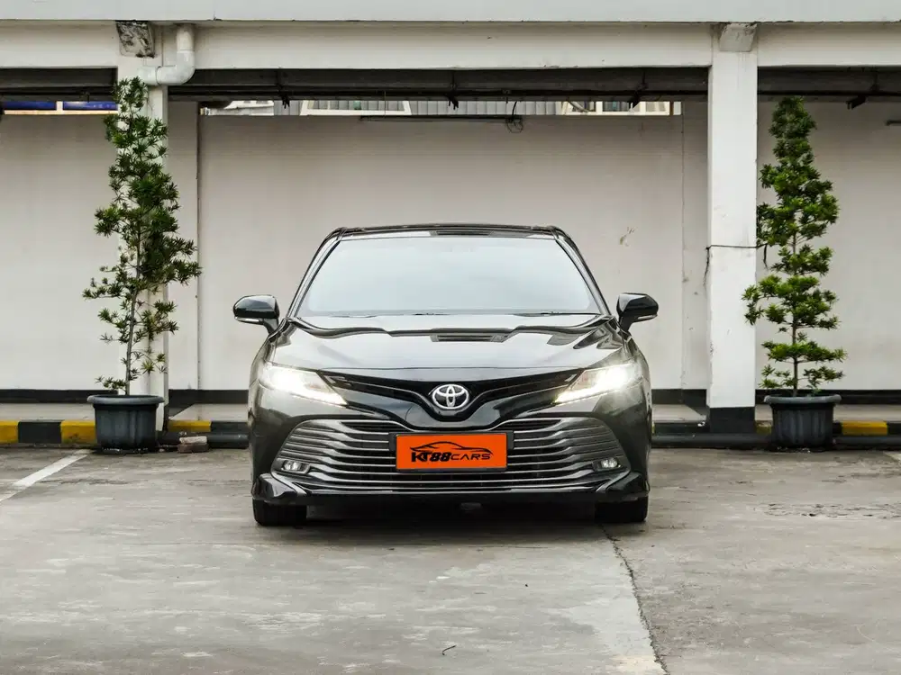 CAMRY V 2.5 METIC 2020