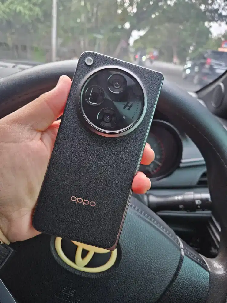 Oppo n fold 3 12/512GB lcd dalam minus lain aman