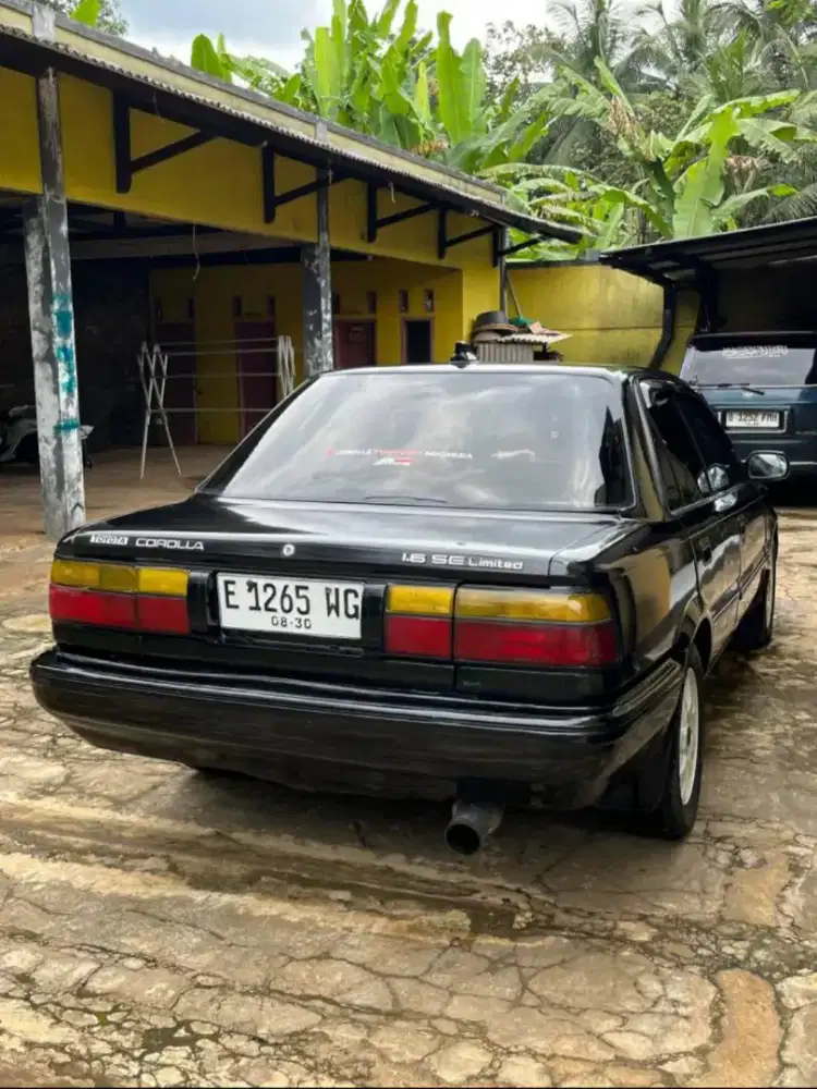 Corolla Twincam 1.6 SE Limited Hitam Antik