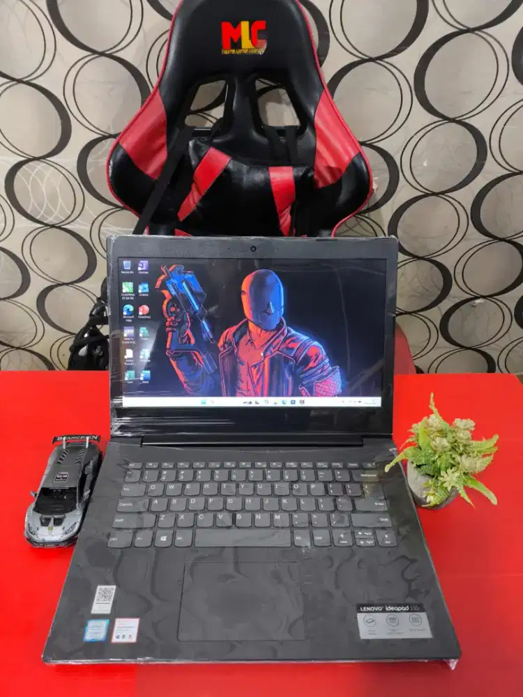 Lenovo Ideapad 330-81G2. Slim SUPER TIPIS [RAM 8GB + SSD+HDD ]