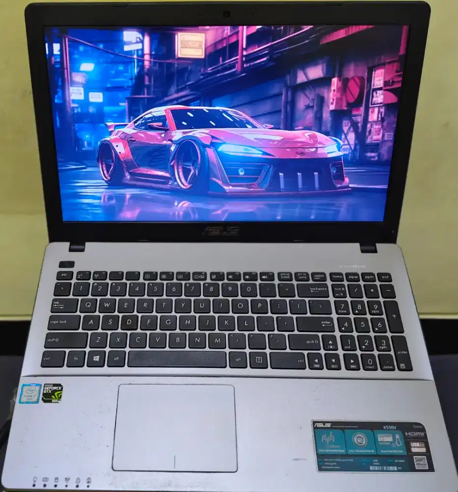 Asus X550VX i7-6700HQ 15in Ram 20GB SSD 1TB/256GB NVIDIA GTX 950M 4GB