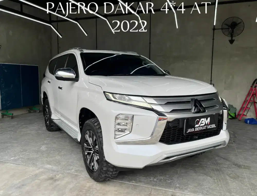 PAJERO SPORT DAKAR 4x4 AT 2022