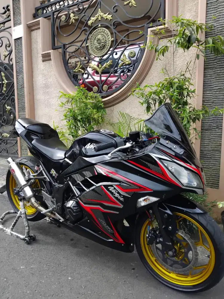 Kawasaki ninja 250 ABS FI bisa TT bt tukar tambah barter