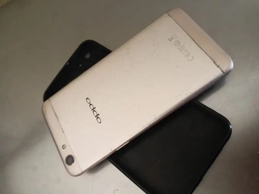 Jual handphone oppo second