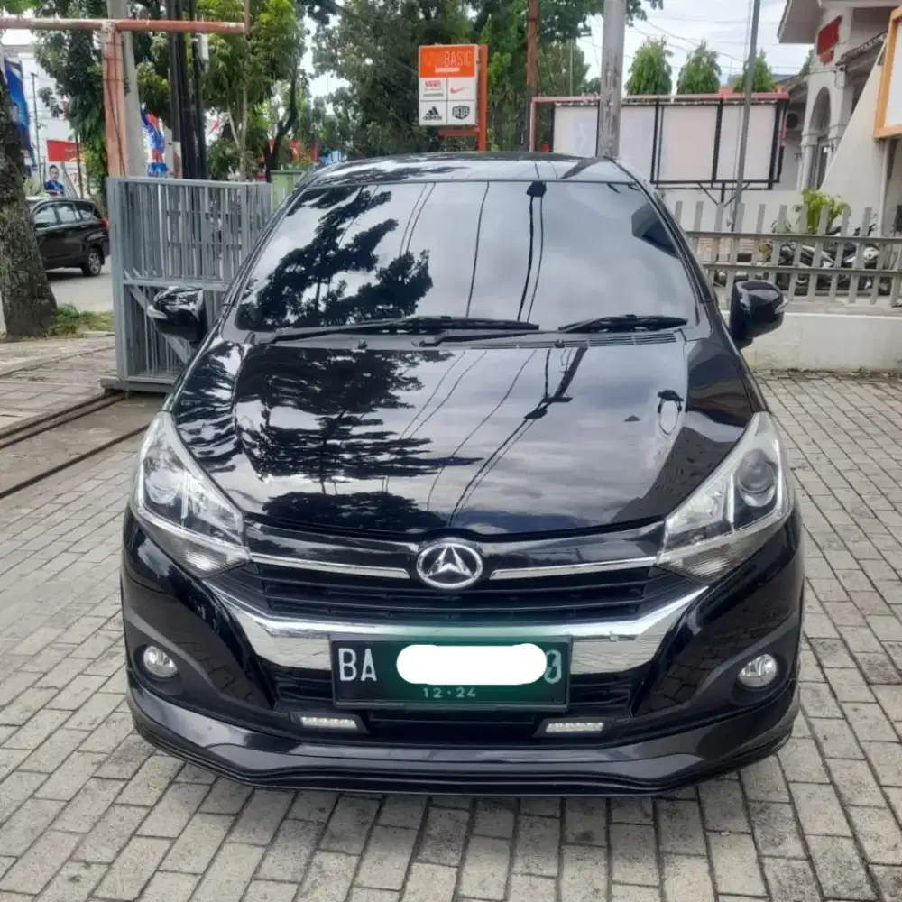 Dijual santai Ayla R Deluxe 1.2 MT